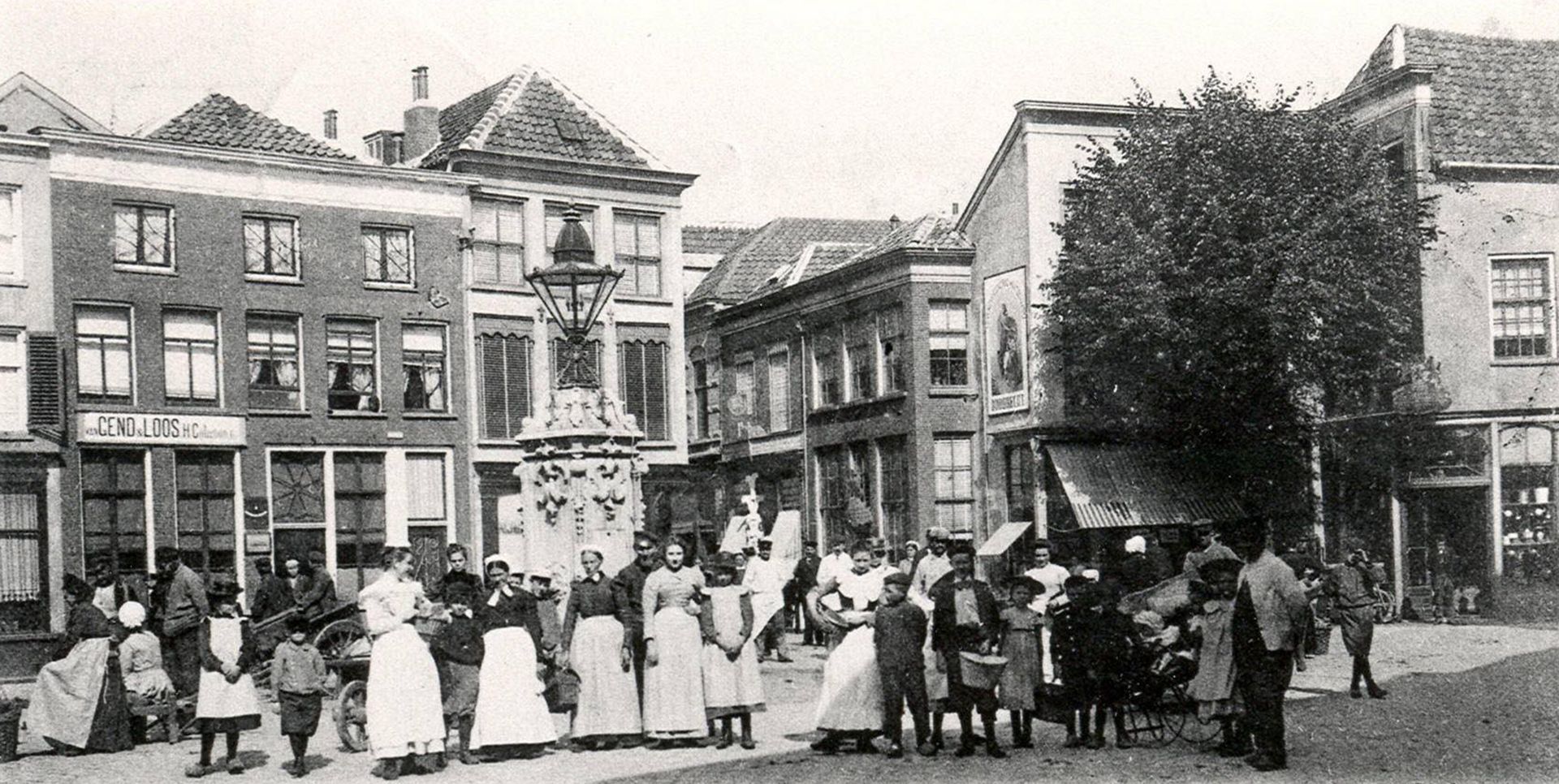 Historische foto van de Groenmarkt in Tiel, 1902